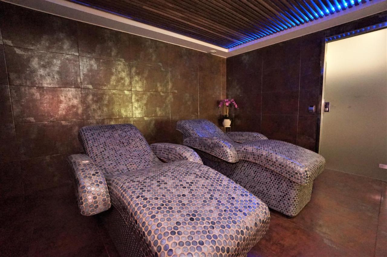 Hotel & Spa Niunit Ель-Серрат Екстер'єр фото
