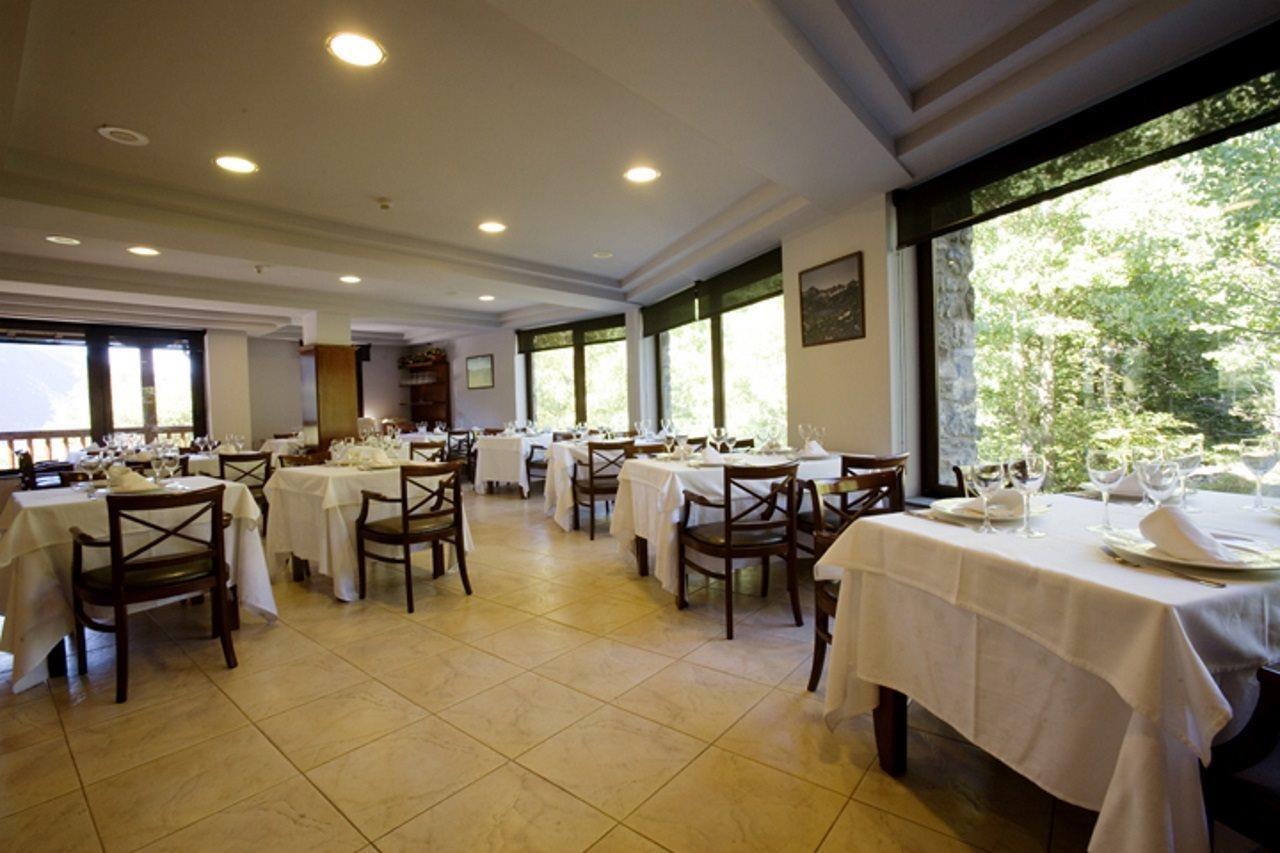 Hotel & Spa Niunit Ель-Серрат Екстер'єр фото